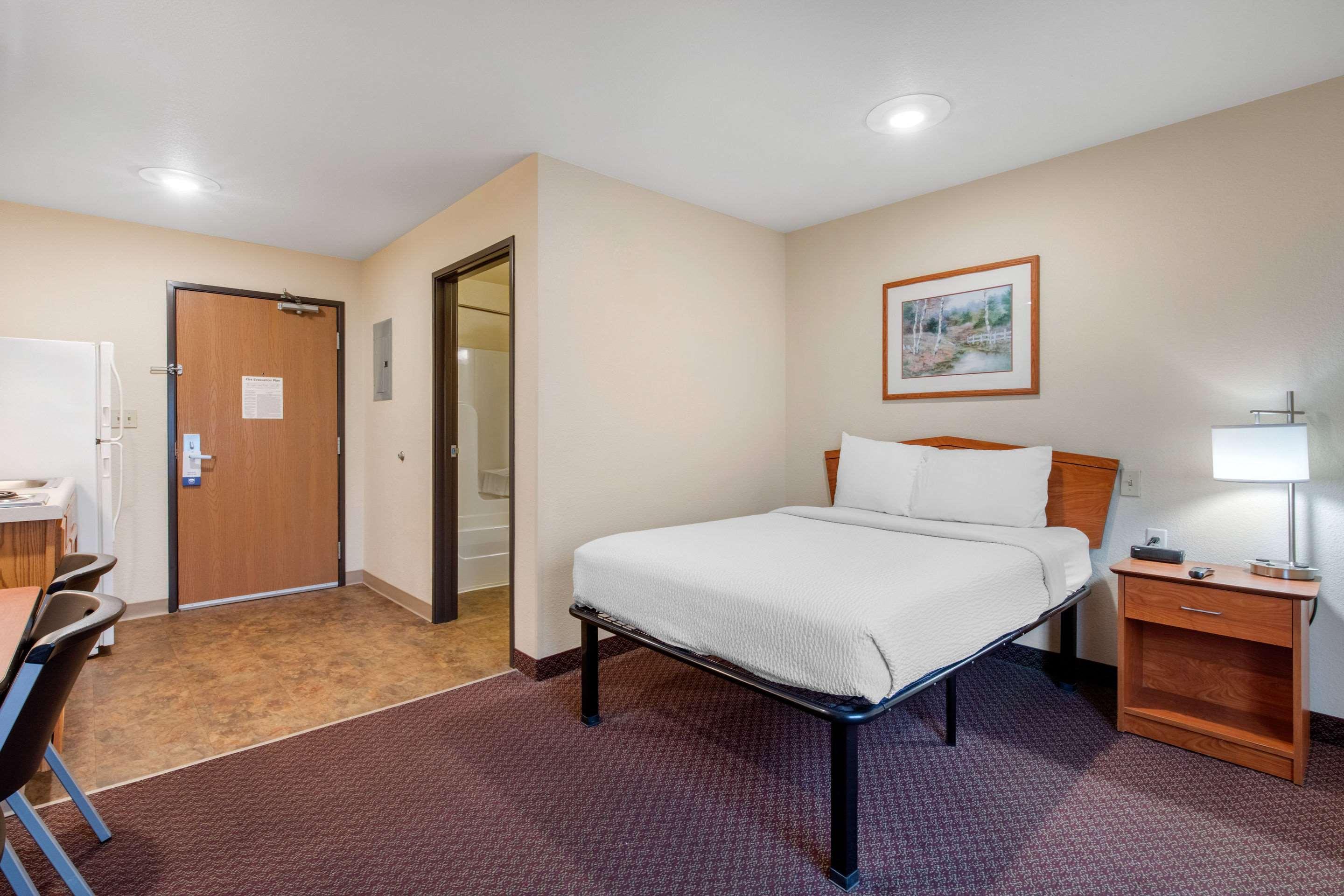Suburban Studios Huntsville University Area Екстер'єр фото