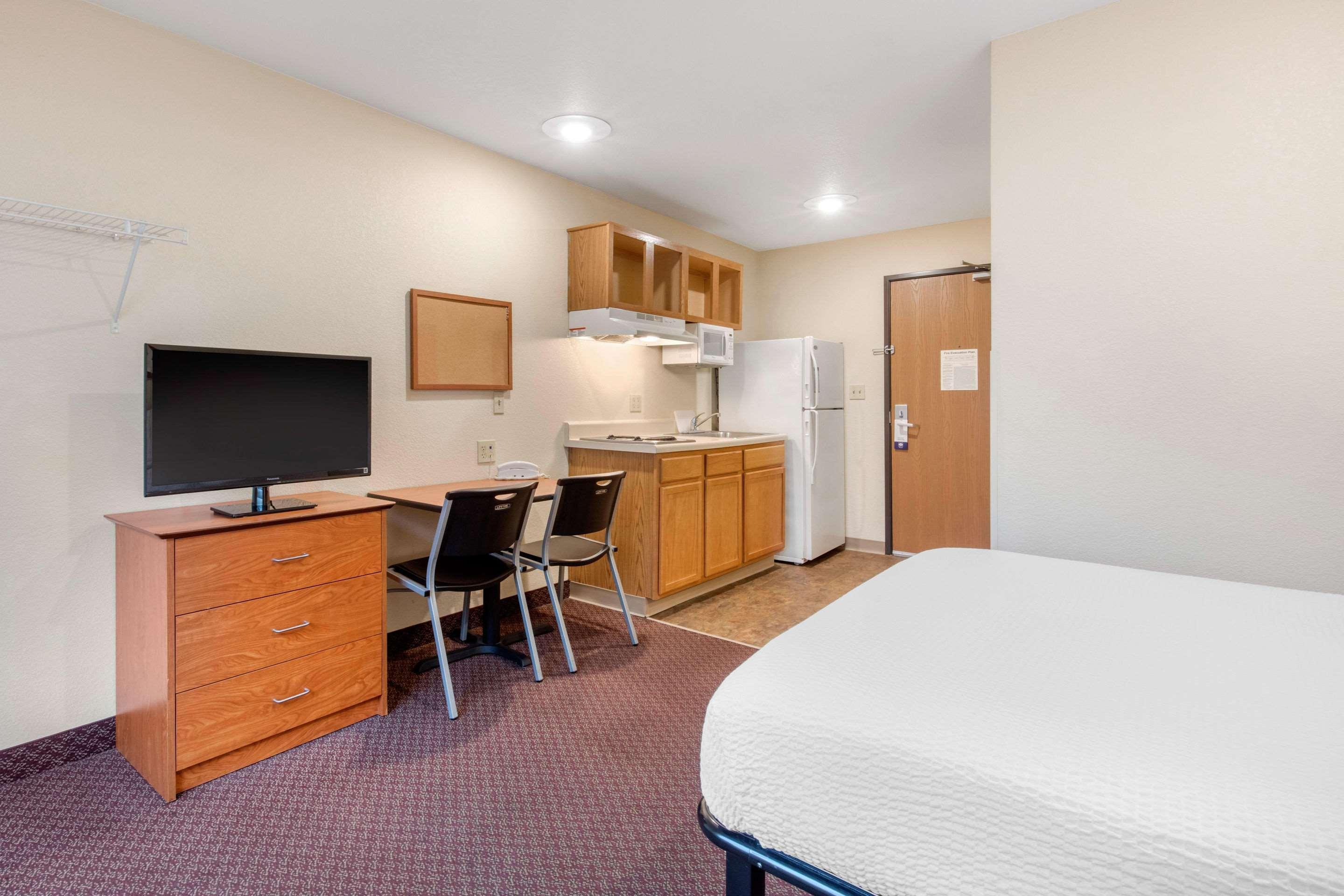 Suburban Studios Huntsville University Area Екстер'єр фото