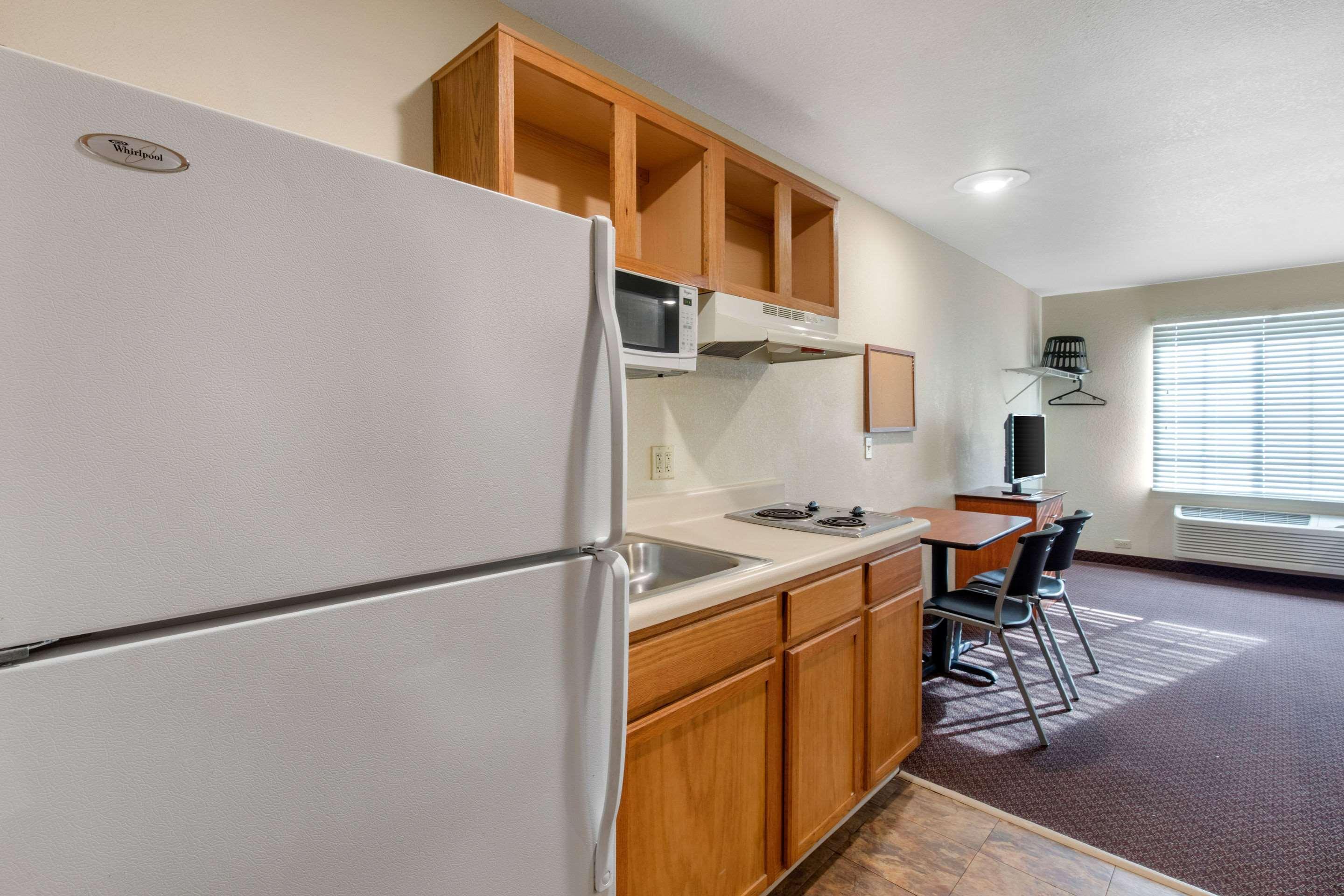 Suburban Studios Huntsville University Area Екстер'єр фото